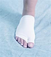 Forefoot Compression Sleeve 20-30 MM HG Small - Precision Lab Works